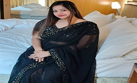 Single Divorcee Lady In Adajan Hotel in Adajan
