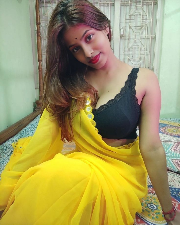 Assam Real Meeting Genuine Aunty Housewife Available 24HR Incall Outcalls in Assam